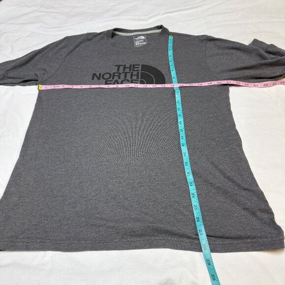 The North Face Men’s Long Sleeve Logo Shirt Gray Size M Classic Fit EUC - Picture 5 of 7